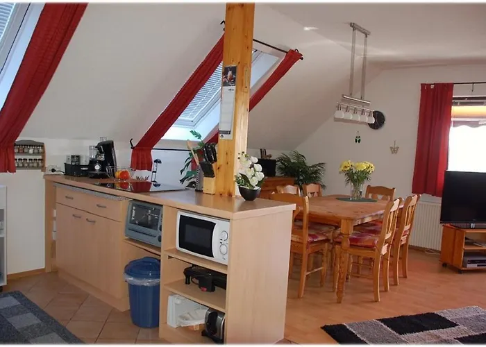 Naturblick Am Tor Zum Nationalpark Kellerwald